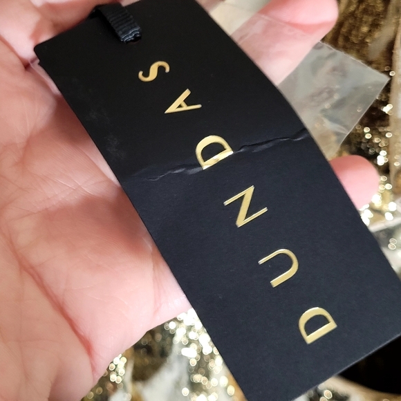 Dundas Ruffled Metallic Dress - Picture 8 of 9